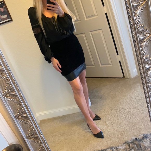 Bar III Dresses & Skirts - Bar III Velvet  printed, leather trim skirt